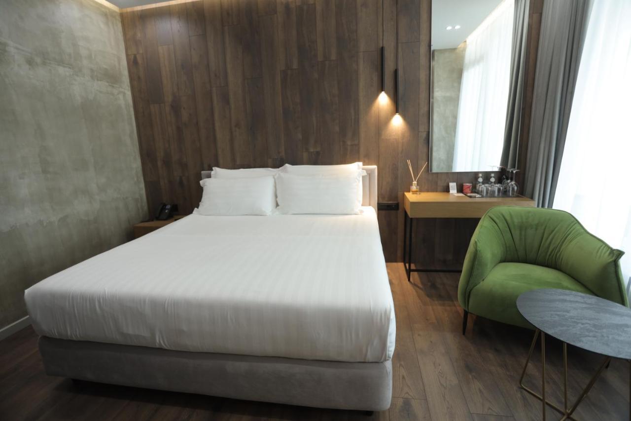 Ap Hotel Boutique Vlorë Exteriör bild