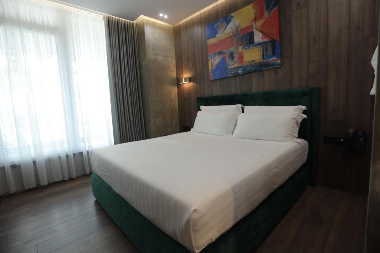 Ap Hotel Boutique Vlorë Exteriör bild